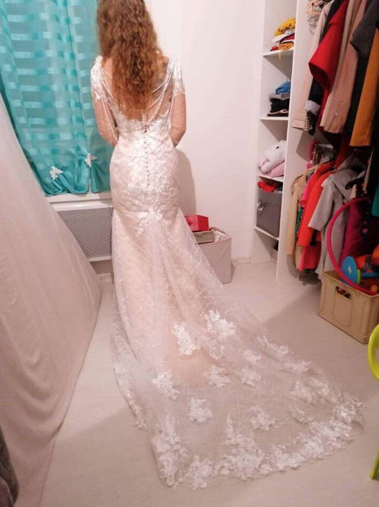 
                      
                        Backless Lace Mermaid Wedding Gown
                      
                    