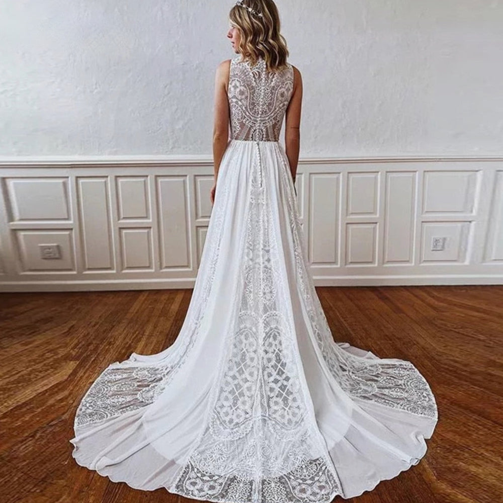 
                      
                        Sleeveless Lace Wedding Dress A-Line Boho Bridal Beach Gown
                      
                    