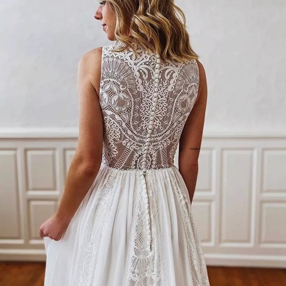 
                      
                        Sleeveless Lace Wedding Dress A-Line Boho Bridal Beach Gown
                      
                    