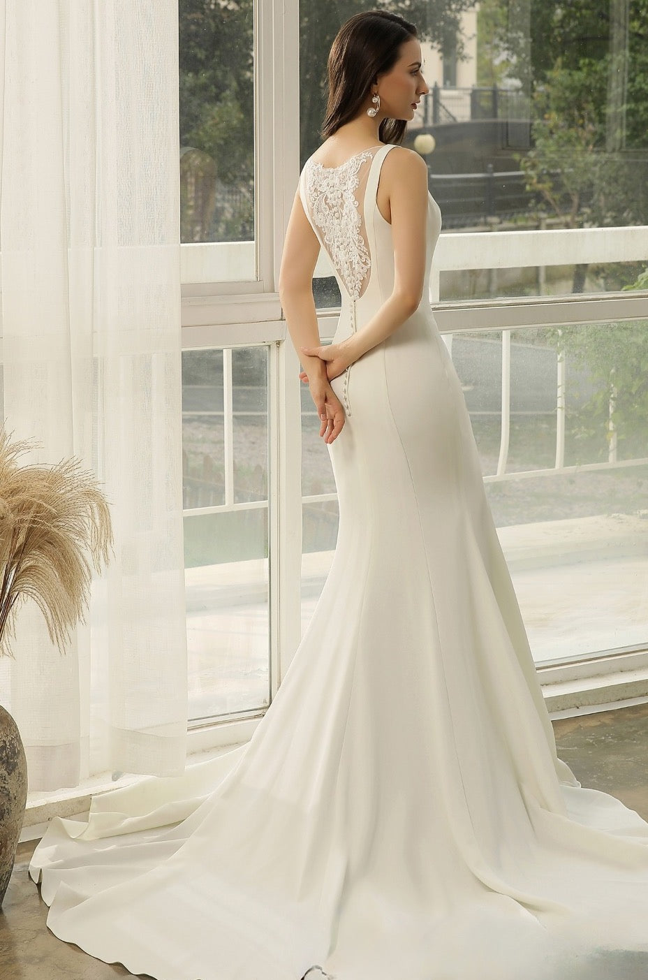 Load image into Gallery viewer, Crepe Mermaid Bridal Gown With Illusion Lace Back
