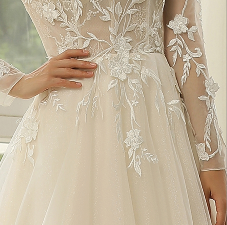 
                      
                        Princess Lace Wedding Dress with Long sleeves
                      
                    