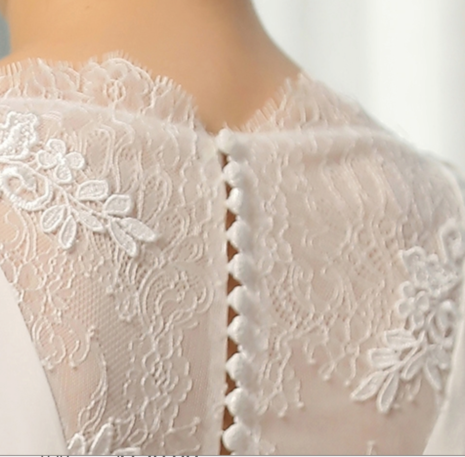 
                      
                        Simple Wedding Dress With Crossed Neckline And Lace Back
                      
                    