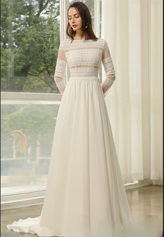 Load image into Gallery viewer, Long Sleeve Lace A-line Boho Wedding Dress
