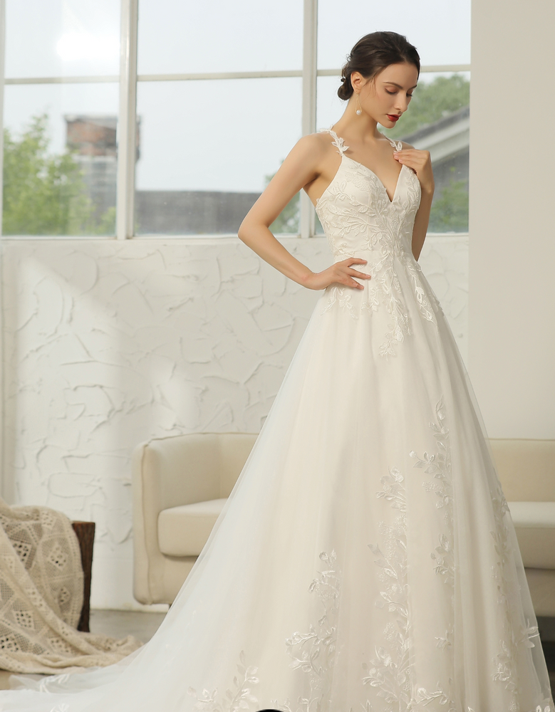 
                      
                        Appliquéd Straps Keyhole Back Bridal Gown
                      
                    