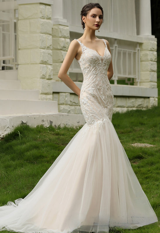 Elegant Beaded Lace Trumpet Tulle Bridal Gown