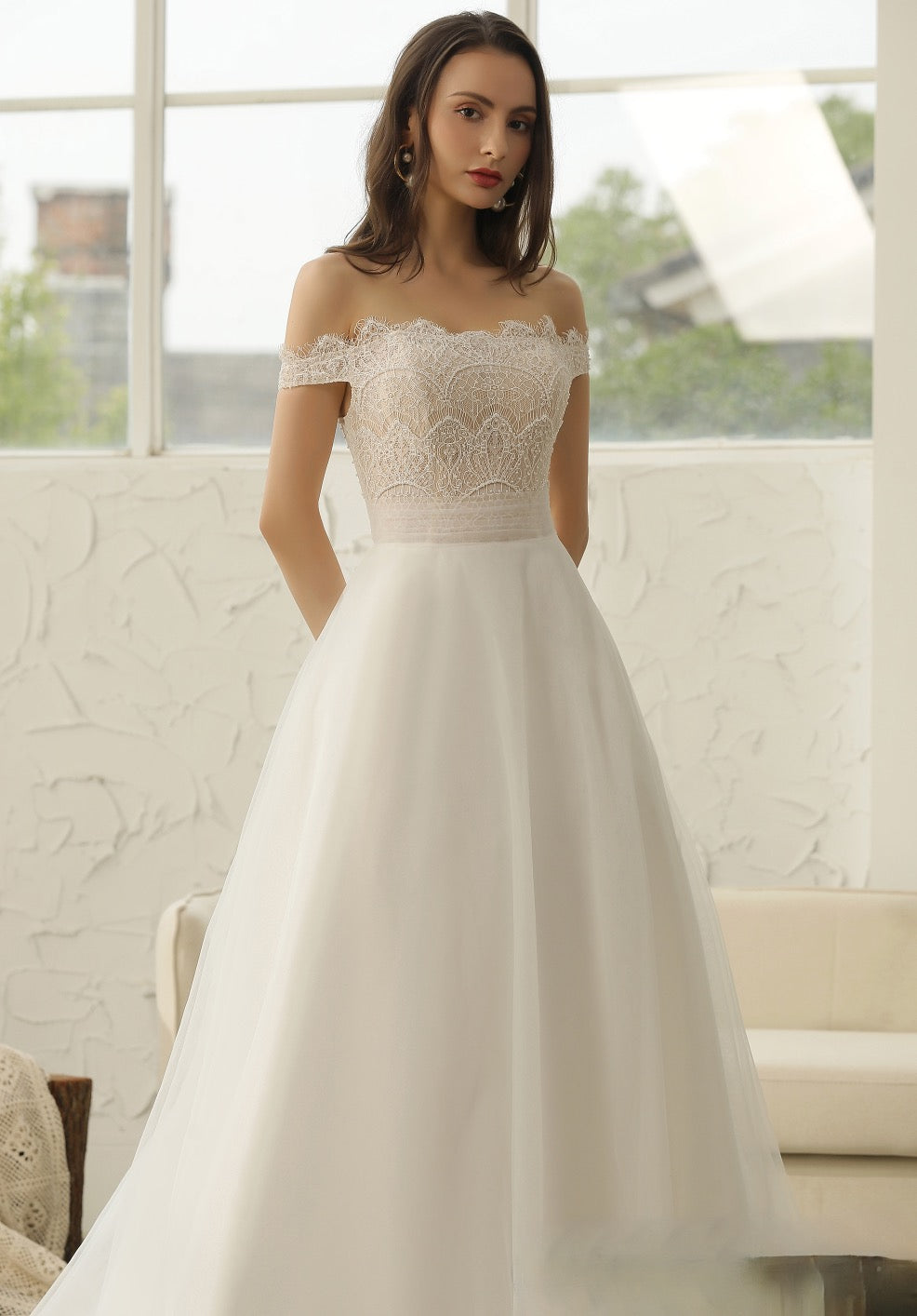 Off-The-Shoulder Beading Lace Pleating Wedding Dress