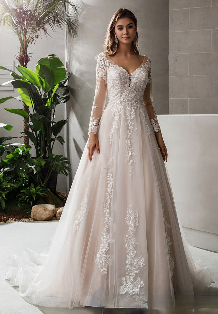 
                      
                        Classic Princess Wedding Dress With V-Neck and Long Sleeves
                      
                    
