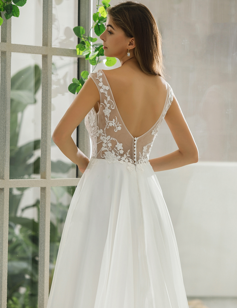 
                      
                        Sleeveless Illusion Lace Organza Wedding Dress
                      
                    