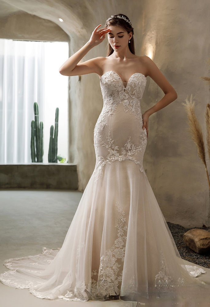 
                      
                        Off The Shoulder Mermaid Wedding Dress in Glitter Tulle With Open Back
                      
                    