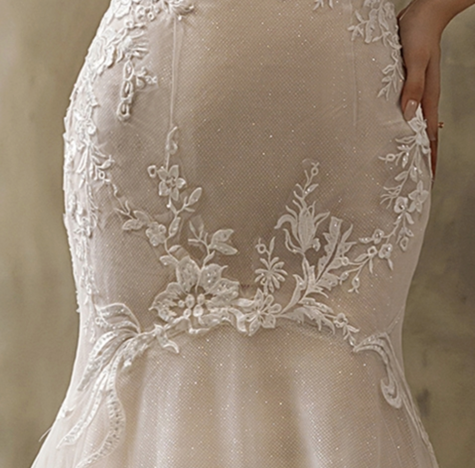 
                      
                        Off The Shoulder Mermaid Wedding Dress in Glitter Tulle With Open Back
                      
                    