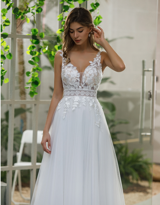 Inspired Lace A-line Wedding Dress With Slit Tulle Skirt