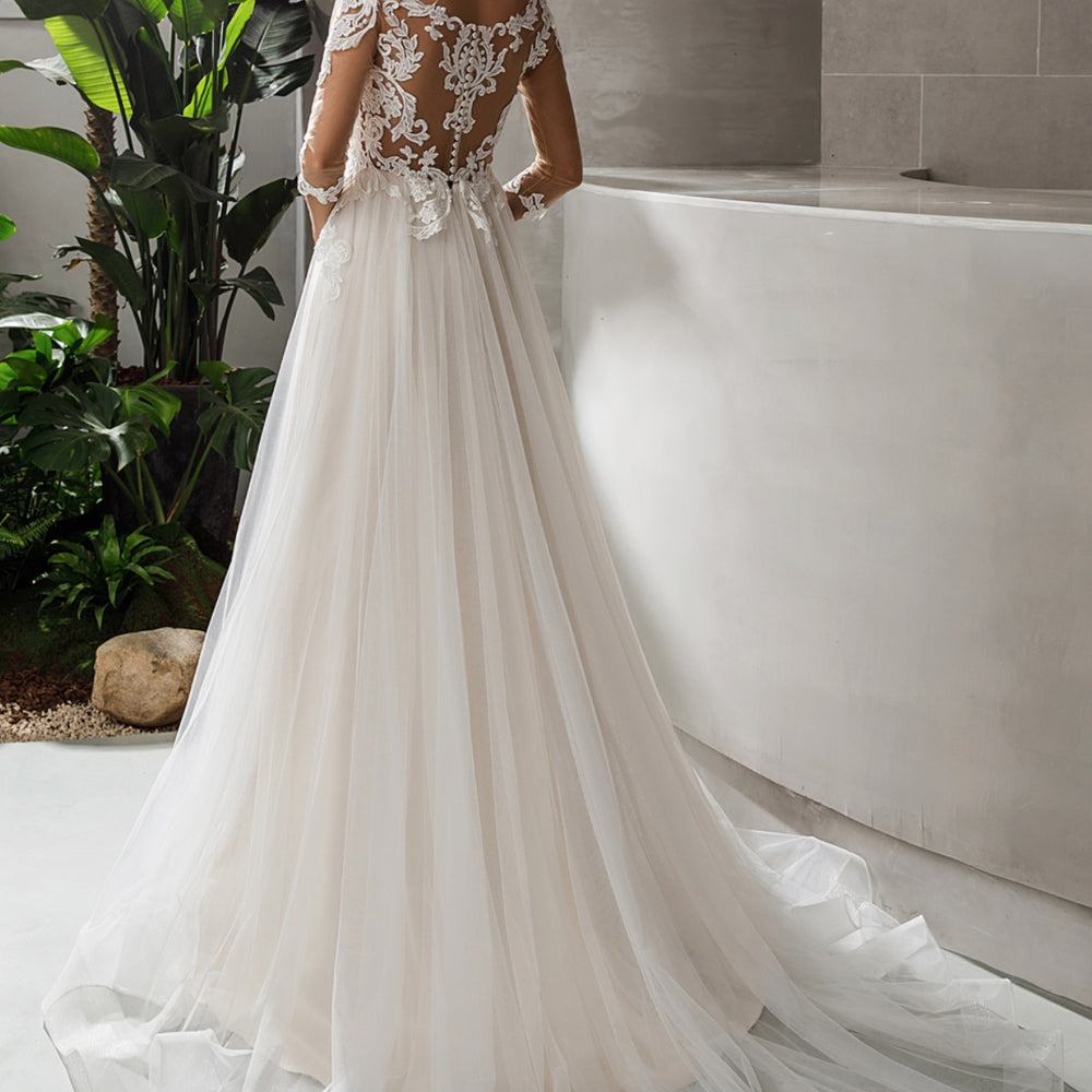 
                      
                        Gorgeous Lace A-line Bridal Gown With 3/4 sleeves
                      
                    