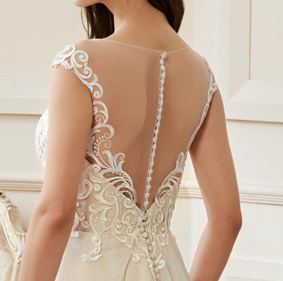 
                      
                        Illusion A-Line Scoop Neckline Lace Bridal Gown
                      
                    