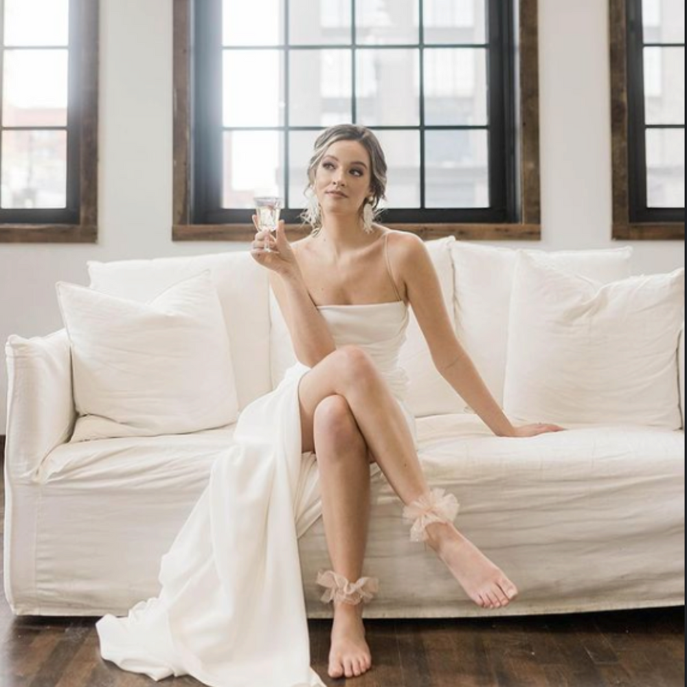 
                      
                        Simple Sexy Boho Mermaid High Slit Bohemian Satin Wedding Bridal Gown
                      
                    