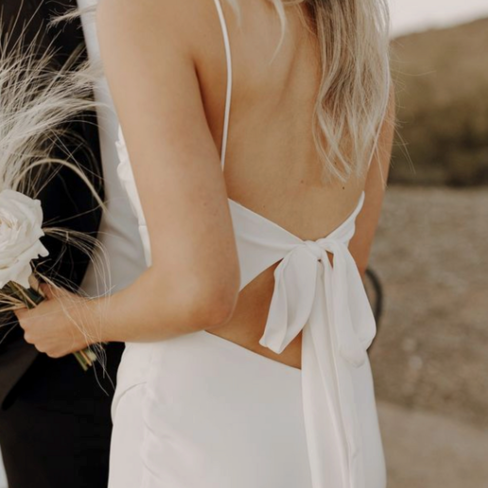 
                      
                        Simple Sexy Boho Mermaid High Slit Bohemian Satin Wedding Bridal Gown
                      
                    