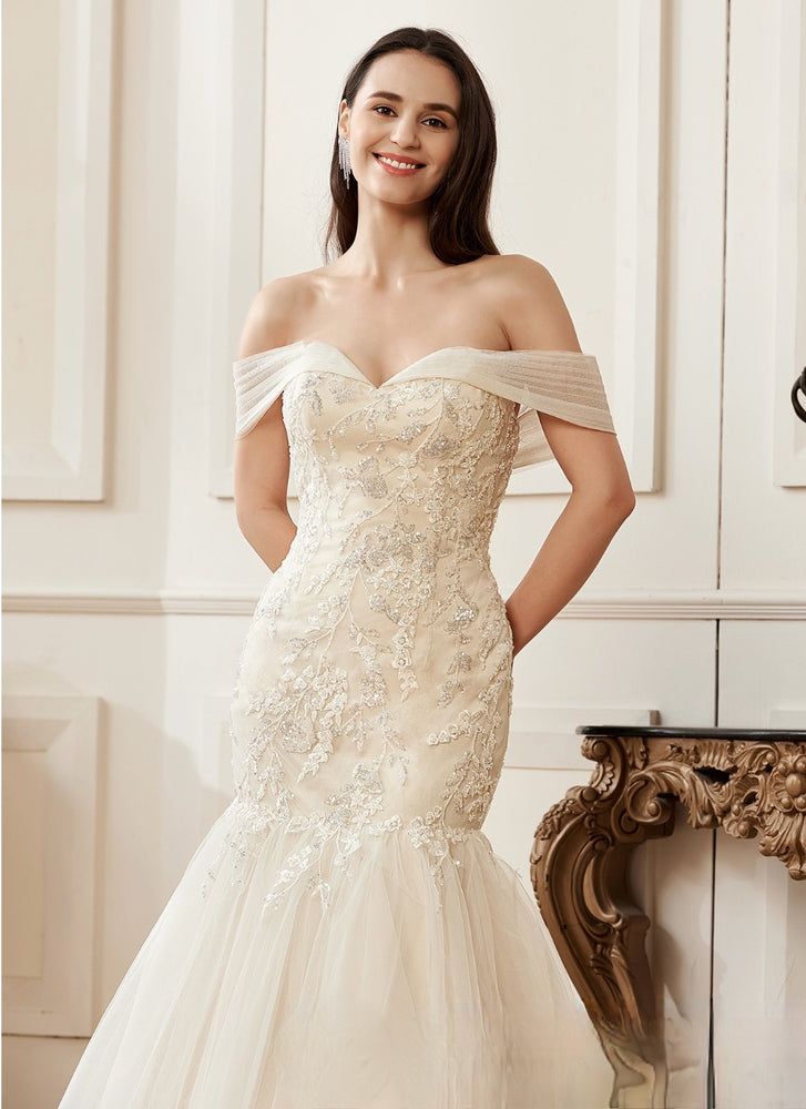 
                      
                        Off-The-Shoulder Mermaid Chapel Train Sequined Tulle Wedding Dress
                      
                    