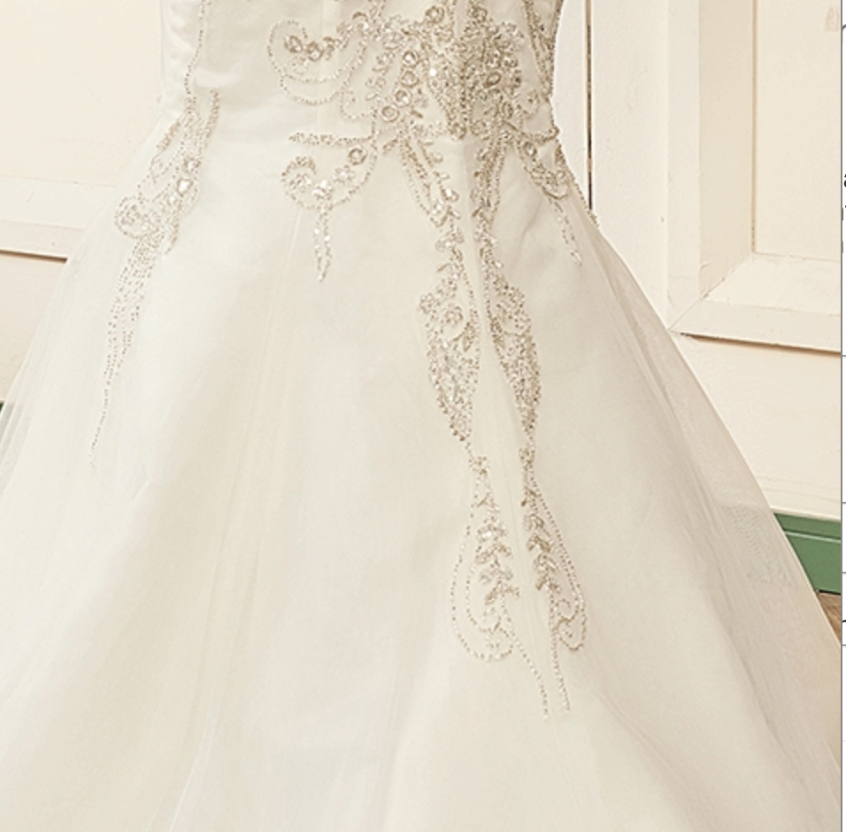 
                      
                        Mermaid Embroidered Heavy Beaded Wedding Dress
                      
                    