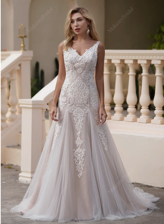 Charming Champagne Tulle V-neck Lace Top Long Sleeves Wedding Dresses, –  RomanBridal