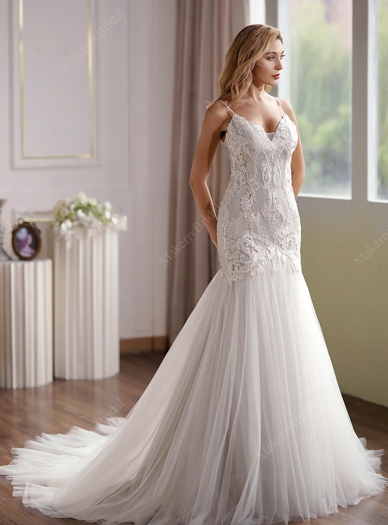 Curve-Hugging Beaded Lace Mermaid Wedding Gown With Breathtaking Illus –  TulleLux Bridal Crowns & Accessories