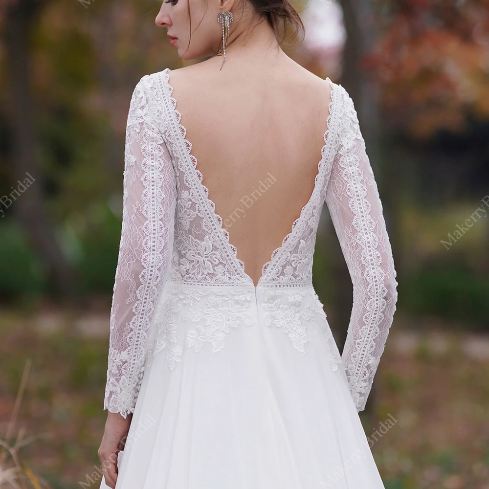 
                      
                        A-Line V-Neck Court Train Chiffon Wedding Dress
                      
                    