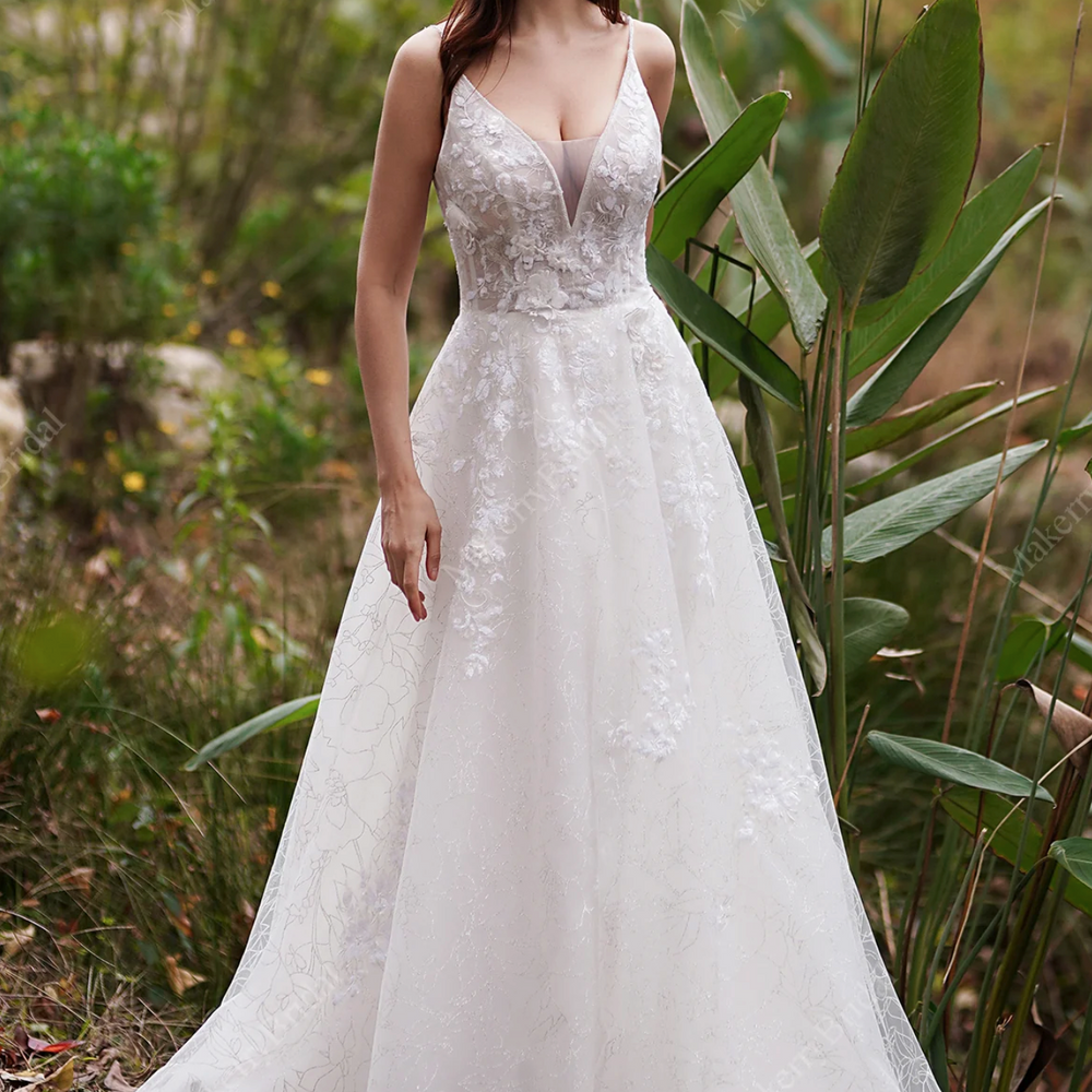 A Precious And Timeless Wedding Dress