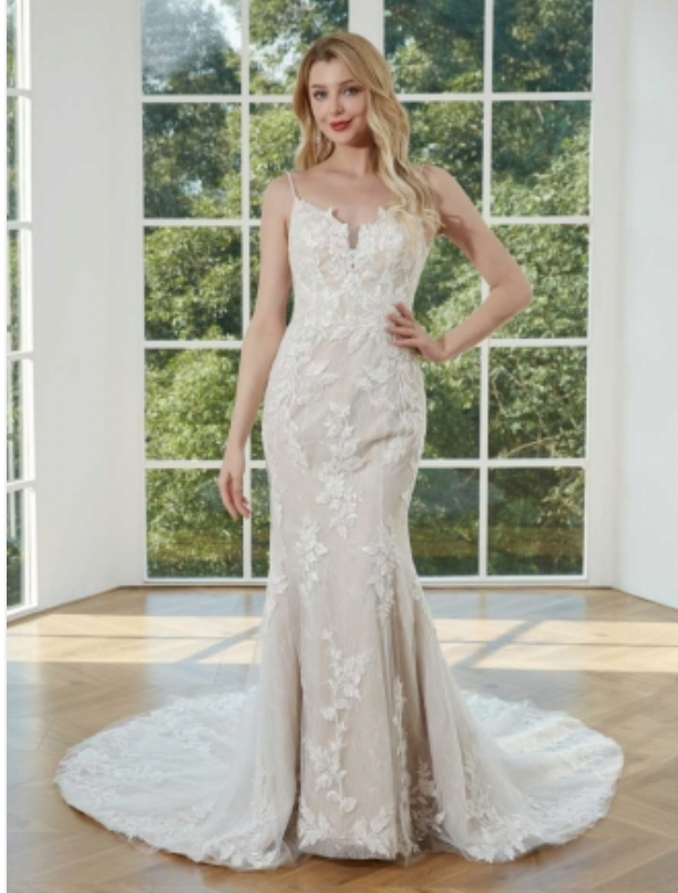 Vestido de novia sirena con encaje y tul floral