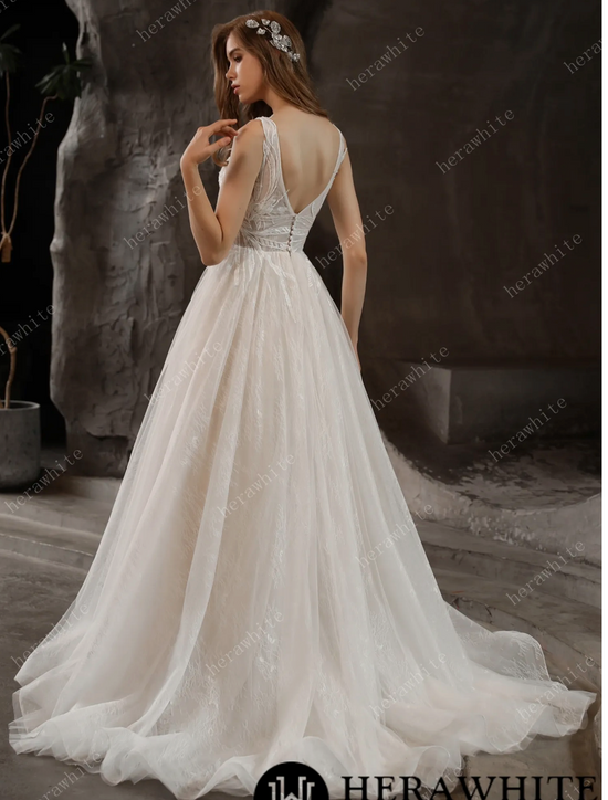 Load image into Gallery viewer, Lovely Lace V-Neck Wedding Dress with Tulle Skirt
