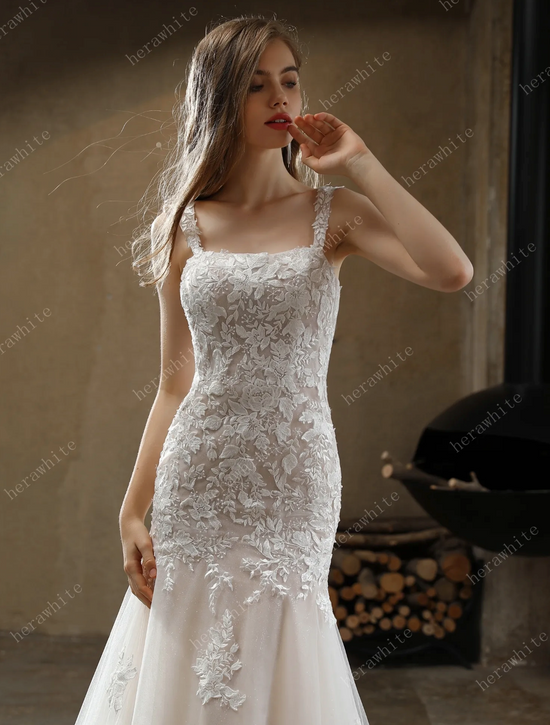 Load image into Gallery viewer, Square Neckline with Lace Straps Mermaid Wedding Gown
