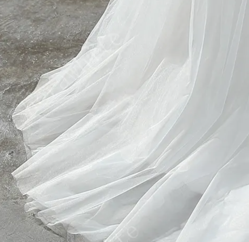 
                      
                        Illusion Bateau Neckline Beaded Mermaid Wedding Dress
                      
                    