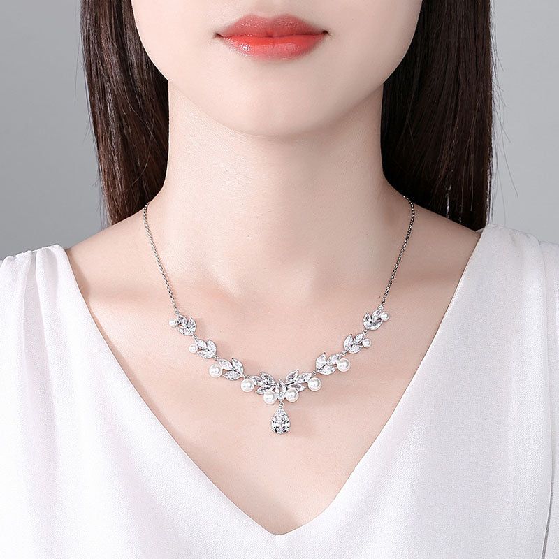 
                      
                        Crystals Cubic Zircon Wedding  Necklace Earring Set Banquet Jewelry
                      
                    