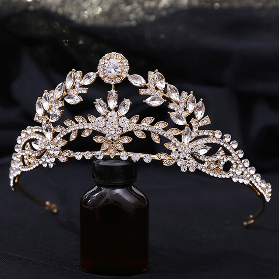 Load image into Gallery viewer, Princess Crystal Wedding Crown Tiara Vintage Style
