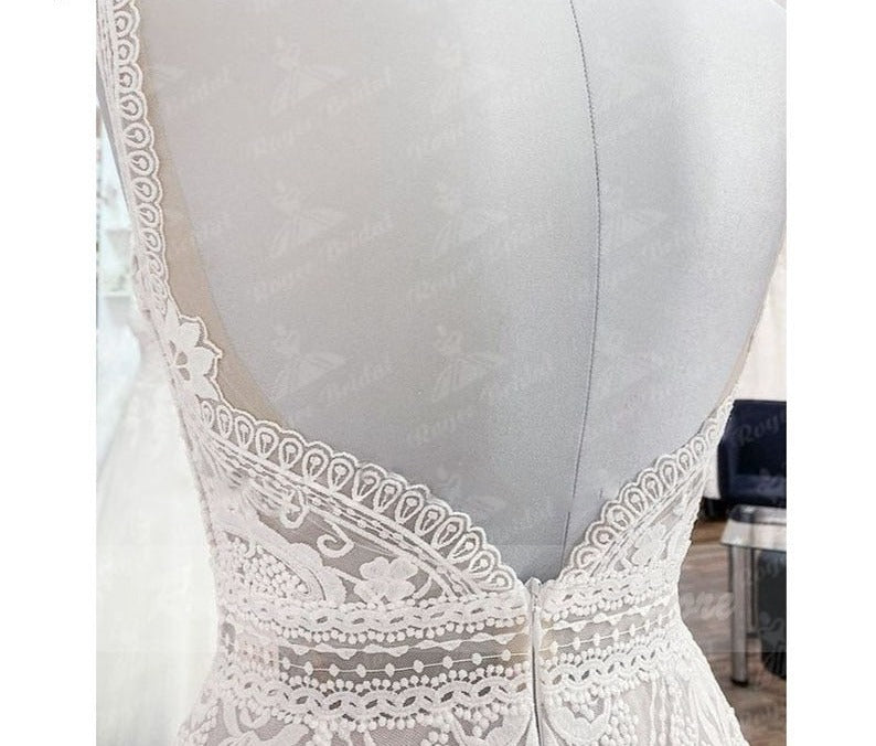 
                      
                        A Line Boho Blush Pink Wedding Dress Lace Tulle V Neck Sleeveless Open Back Gown
                      
                    