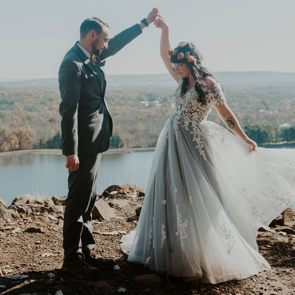 
                      
                        Lace Tulle Off Shoulder A Line Wedding Bridal Gown
                      
                    
