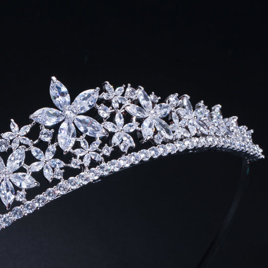 Load image into Gallery viewer, Elegant Marquise Cut Cubic Zirconia Flower Bridal Wedding  Tiara Crown
