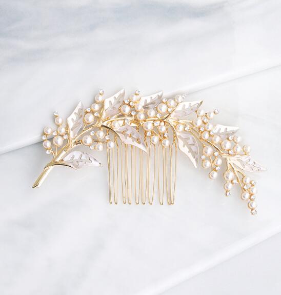 
                      
                        Bridal Hair Accessories Silver/Gold/Rose Gold Wedding Hair Comb with Pearl Beaded Leaves Hair Jewelry - TulleLux Bridal Crowns &  Accessories 
                      
                    
