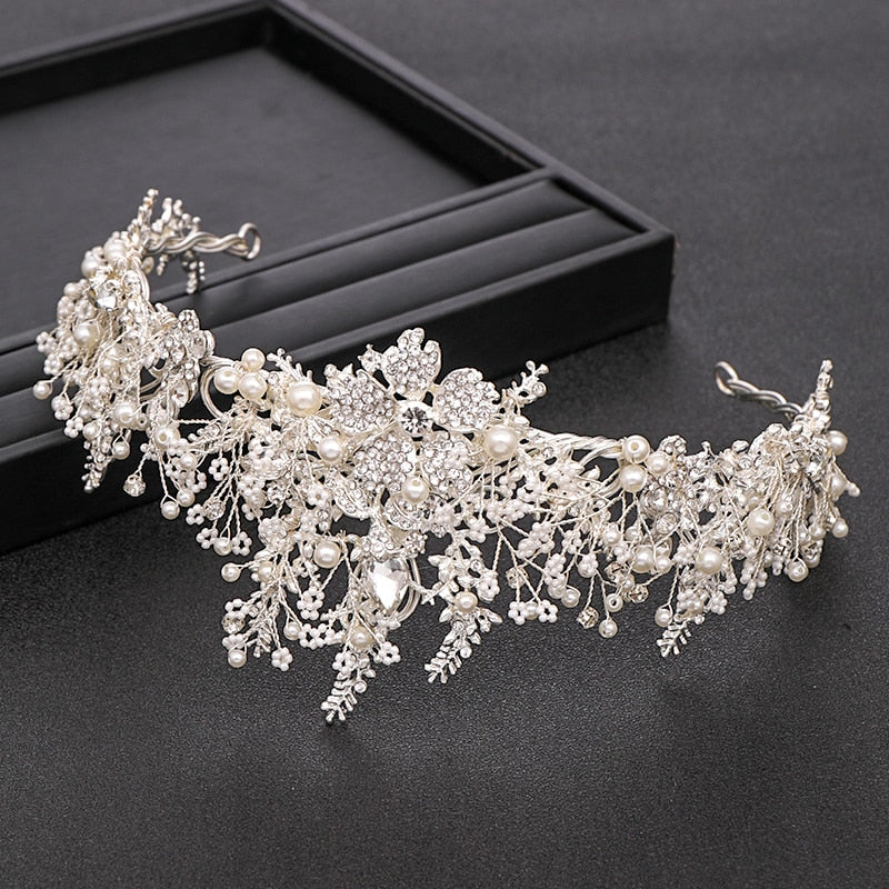 
                      
                        Trendy Handmade  Baroque Rhinestone Pearl Crystal Wedding Bridal Crown Hair Accessory - TulleLux Bridal Crowns &  Accessories 
                      
                    
