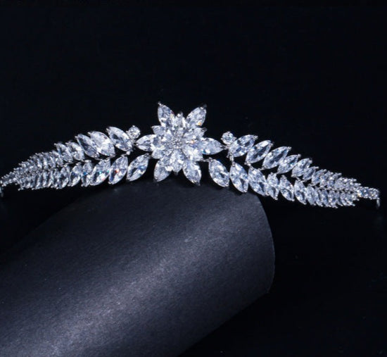 Luxury Marquise Cut Cubic Zirconia Leaf Flower Bridal Wedding Tiara Crown