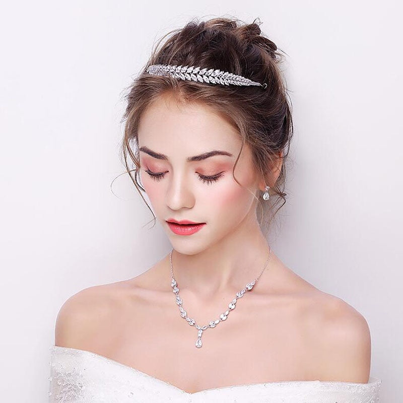 
                      
                        Cubic Zircon Wedding Tiara Headband Bridal Gold, Silver - TulleLux Bridal Crowns &  Accessories 
                      
                    