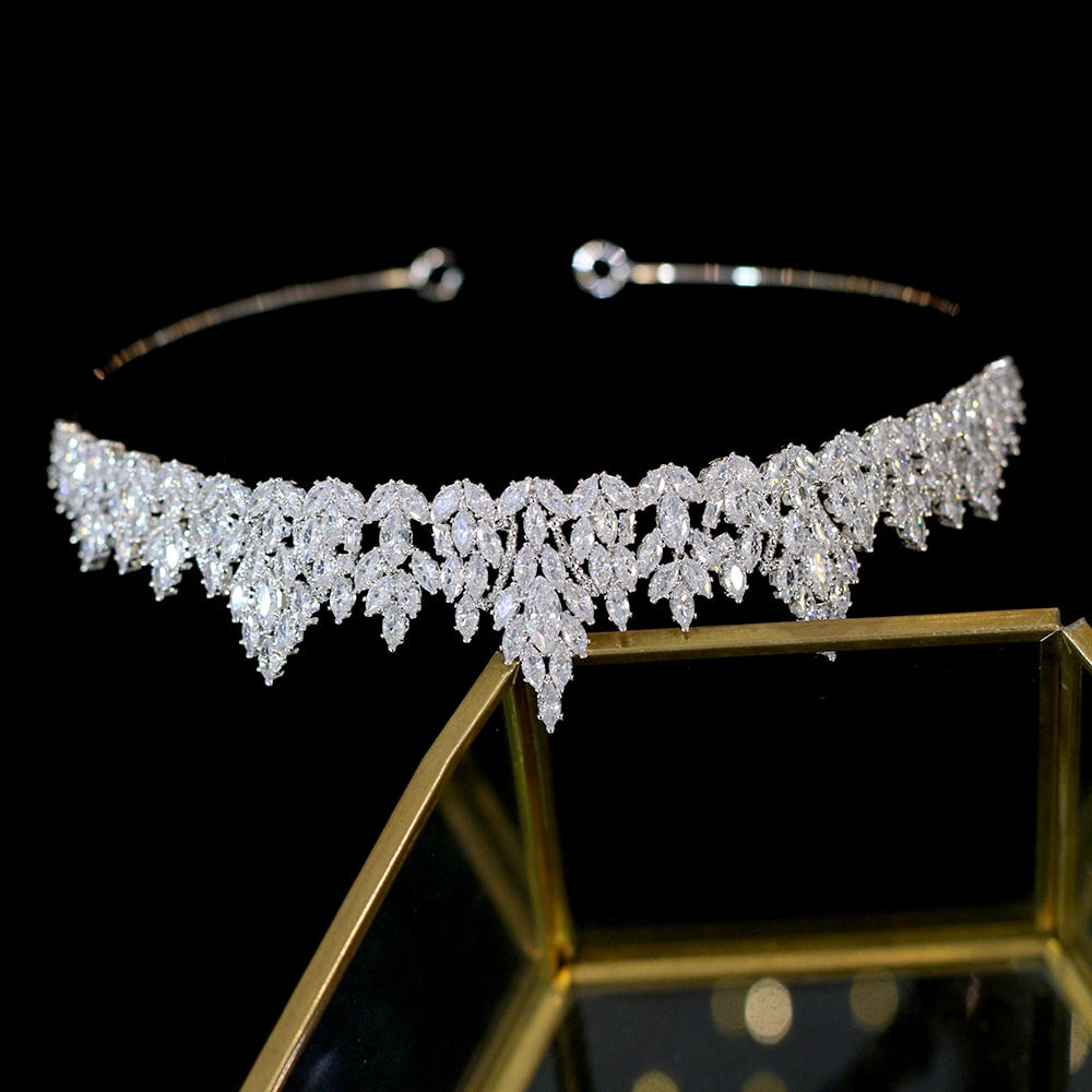 
                      
                        AAA Cubic Zirconia Crystal Bridal  Tiara Crown
                      
                    