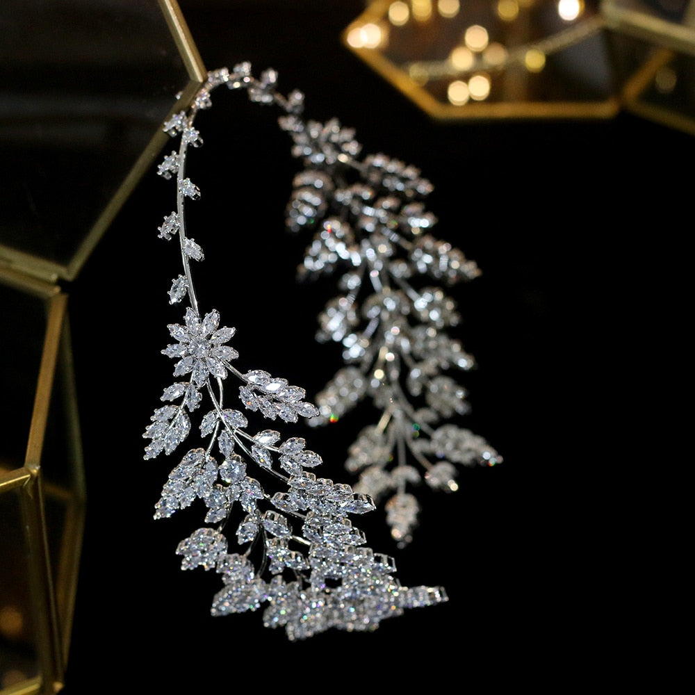 
                      
                        Cubic Zirconia Leaf Tiara Wedding Headband - TulleLux Bridal Crowns &  Accessories 
                      
                    