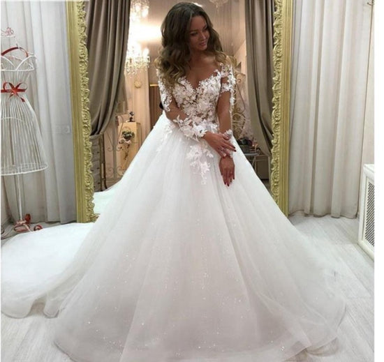 Gorgeous Wedding Dress Sheer Scoop Neck Lace Appliques Bridal Gown - TulleLux Bridal Crowns &  Accessories 
