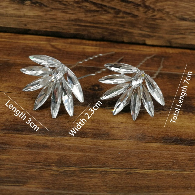 
                      
                        U-shaped Metal Hairpins Simulated Pearl Bridal Tiara Hair Accessories Multiple Combinations - TulleLux Bridal Crowns &  Accessories 
                      
                    