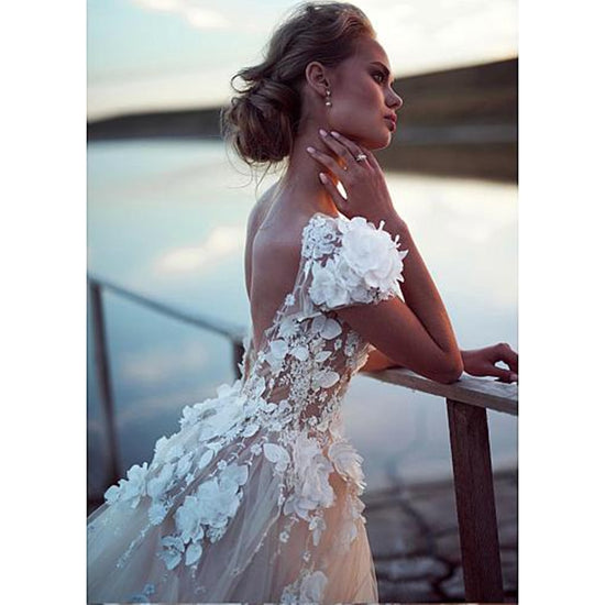 Load image into Gallery viewer, Tulle Boho Wedding Dress Sexy Backless Princess Bridal Dress Beach Wedding Gown - TulleLux Bridal Crowns &amp;amp;  Accessories 
