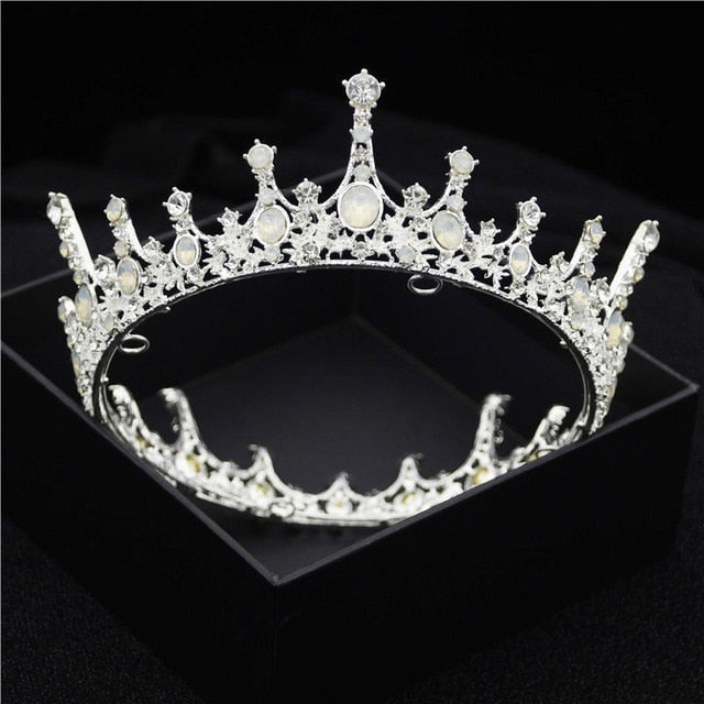
                      
                        Multiple Colors Full Round Crystal Queen Crown
                      
                    