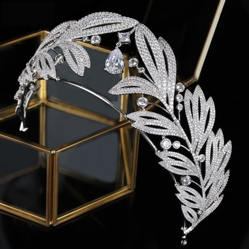 Luxury Cubic Zirconia Royal Princess Laurel Leaf Wedding Bridal Tiaras Pageant Crown - TulleLux Bridal Crowns &  Accessories 