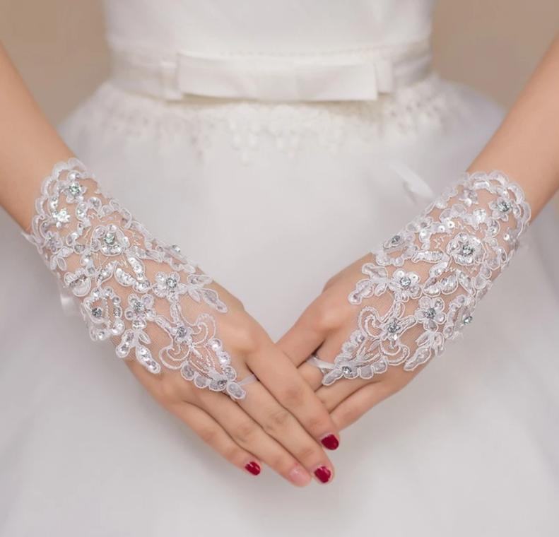 Lace Sequined Fingerless Bridal Gloves - TulleLux Bridal Crowns &  Accessories 