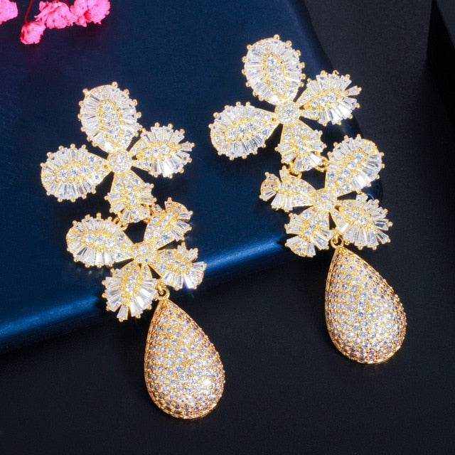 
                      
                        Fine Cubic Zircon Multi Tone Gold Color Statement Long Luxury Leaf Drop Earrings - TulleLux Bridal Crowns &  Accessories 
                      
                    