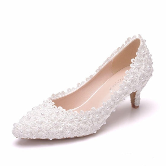 Load image into Gallery viewer, Fabric Flower Pearl Bridal Wedding Shoes Sweet Thin Low Heel Party Dress Pumps - TulleLux Bridal Crowns &amp;amp;  Accessories 
