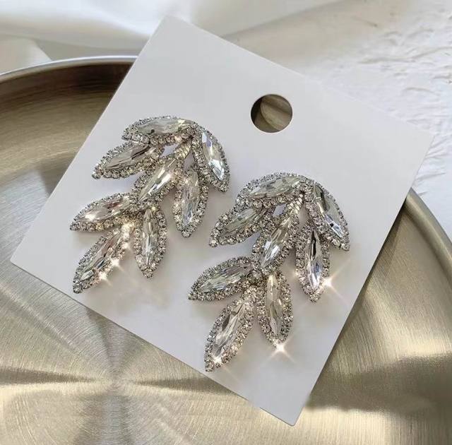 Load image into Gallery viewer, Luxury Zircon Leaf Earrings For Women Jewelry Statement Earrings - TulleLux Bridal Crowns &amp;amp;  Accessories 

