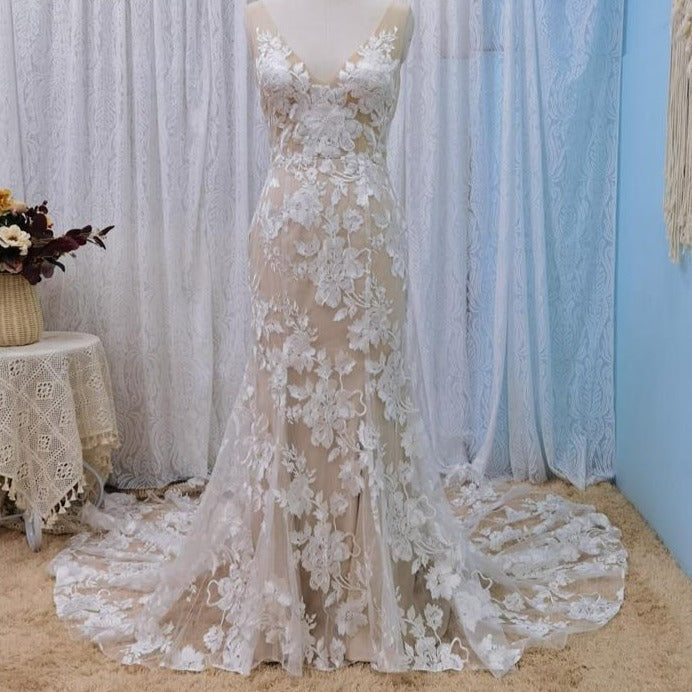 Load image into Gallery viewer, Sexy Slim Deep V Lace Bohemia Boho Mermaid Wedding Dress Bridal Gown - TulleLux Bridal Crowns &amp;amp;  Accessories 
